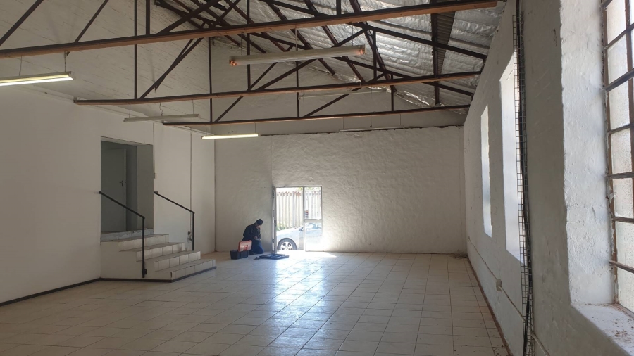 To Let Commercial Property for Rent in Salt River Western Cape